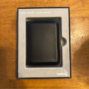 Bellroy Apex Slim Sleeve Wallet in Raven